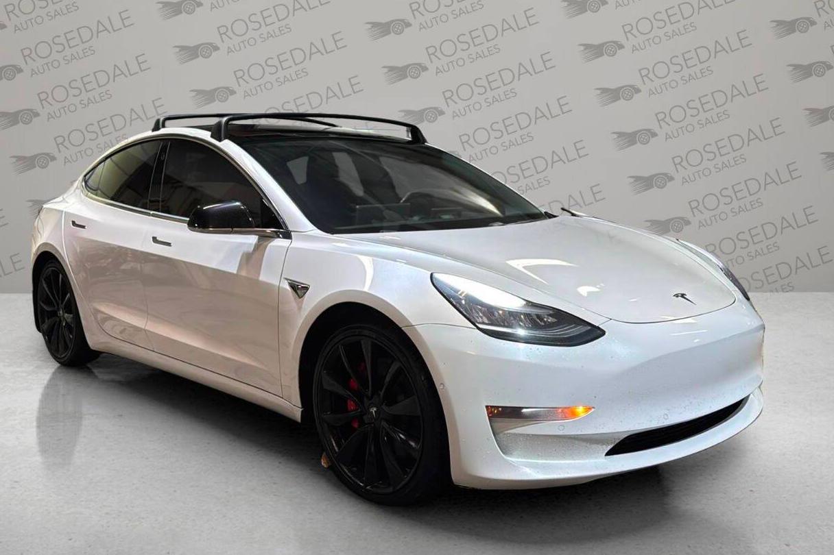 TESLA MODEL 3 2018 5YJ3E1EBXJF180282 image